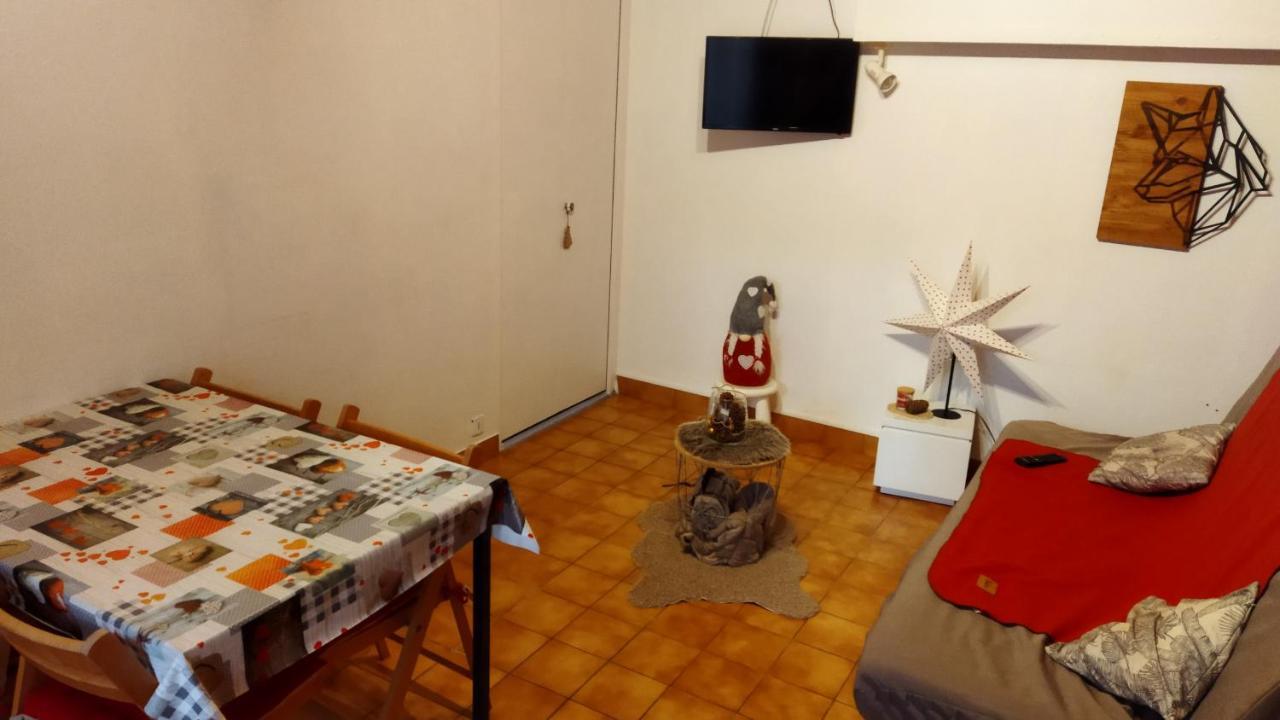 Gites Chalet Grand Cerf Montclar-Ubaye מראה חיצוני תמונה